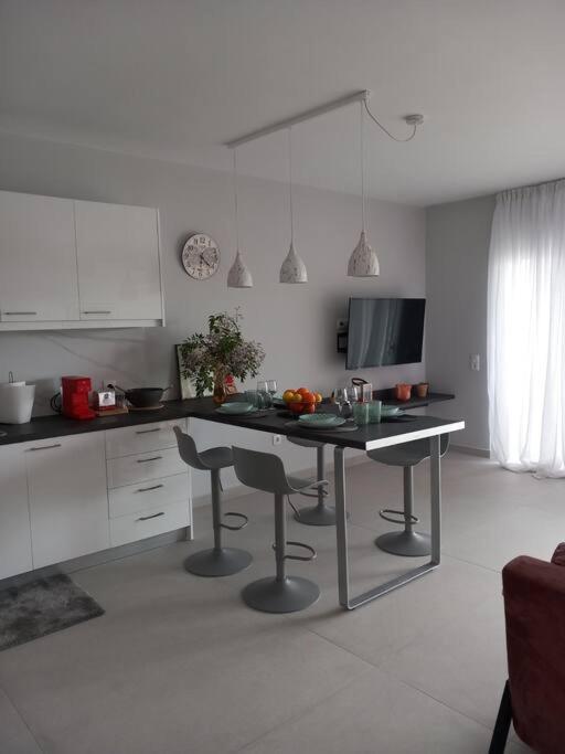 Gesyl Apartment Tolón Extérieur photo
